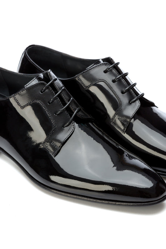 Derby tuxedo textured shoes