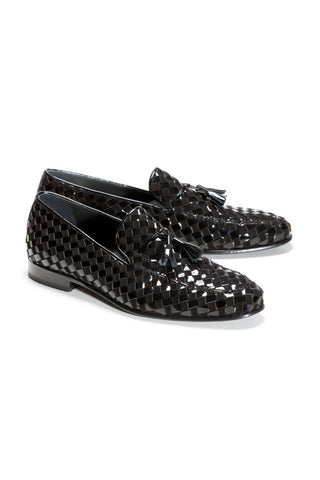 Lacquered tuxedo textured shoes