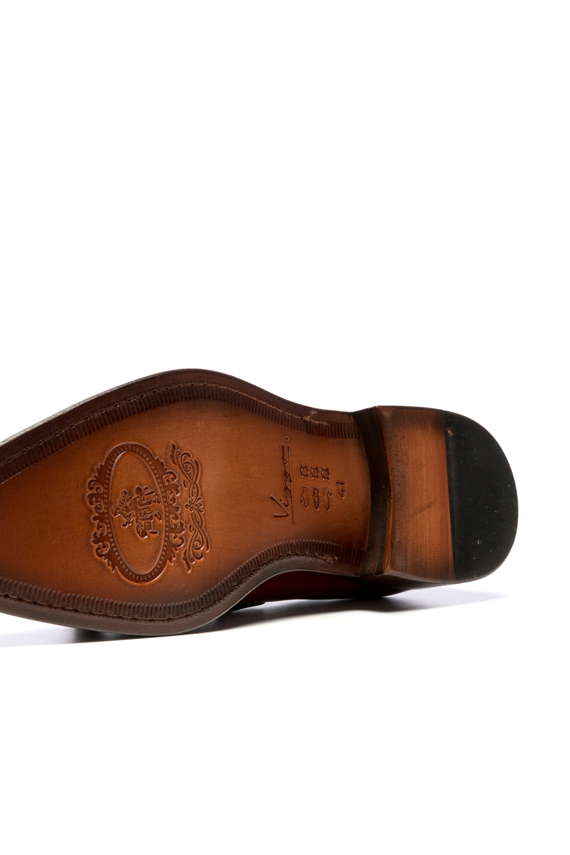Brown evening shoes with cord detail