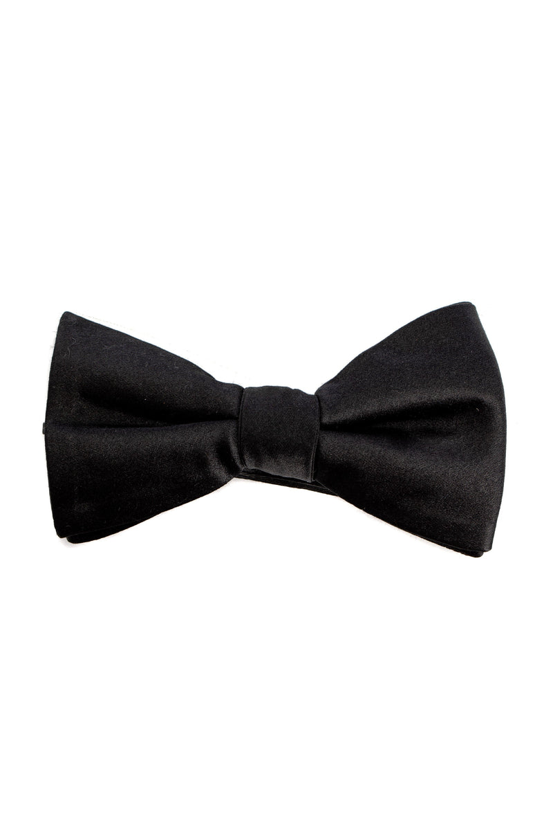 Black bow tie