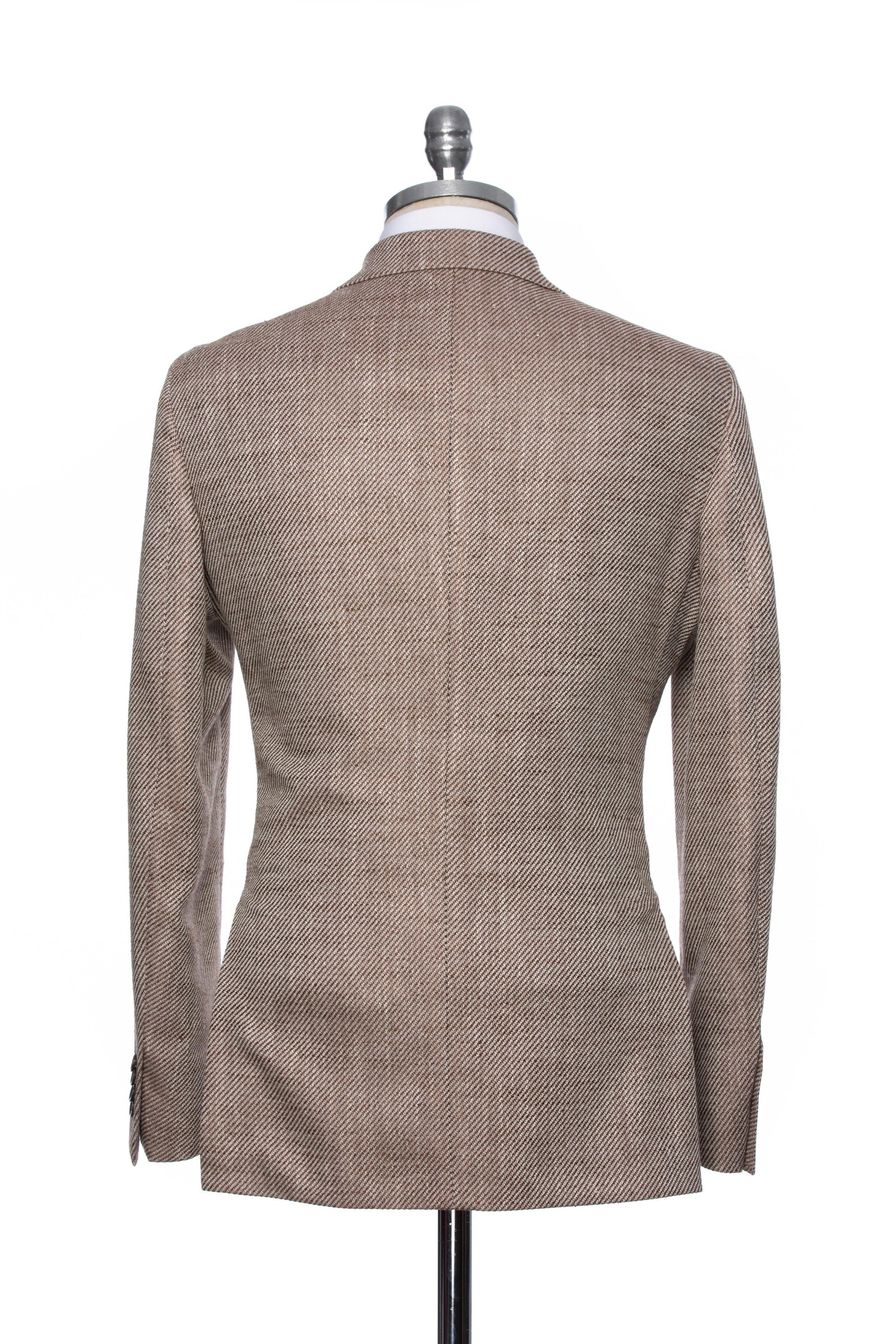 Casual brown jacket with beige insertions and lapel