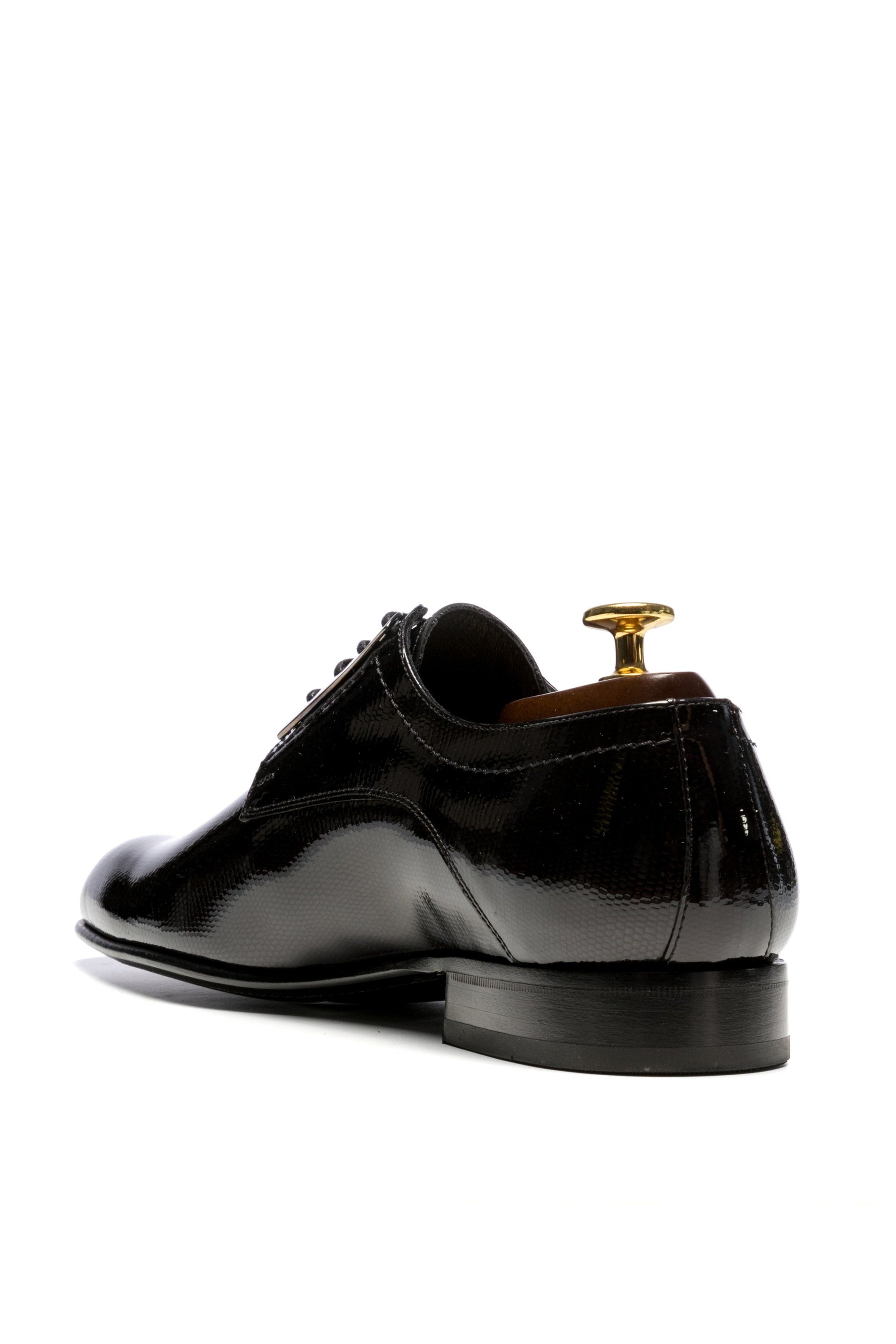 Black lacquered Derby shoes