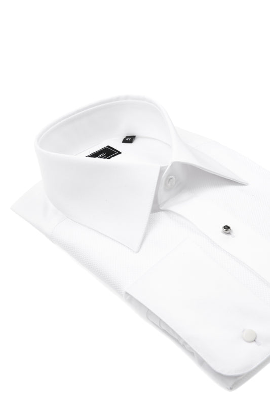 White evening shirt in fine texture with jewellery buttons