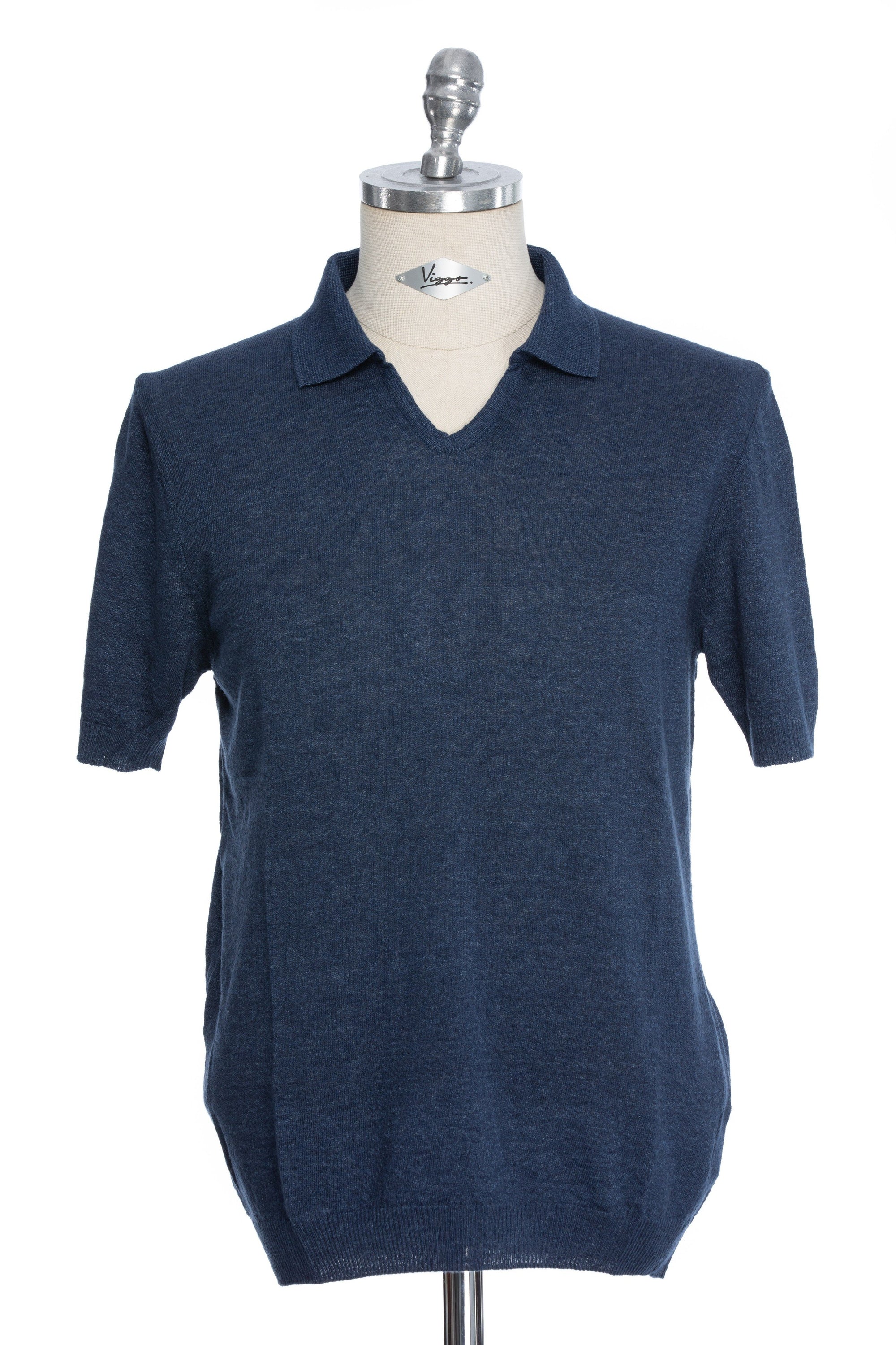 Navy casual t-shirt with Polo collar