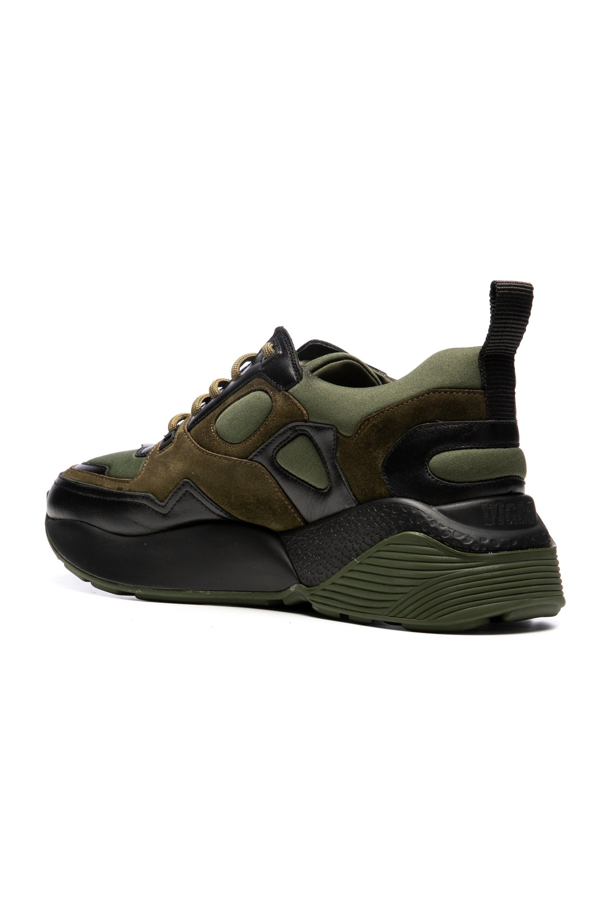 Khaki sport shoes in suede leather