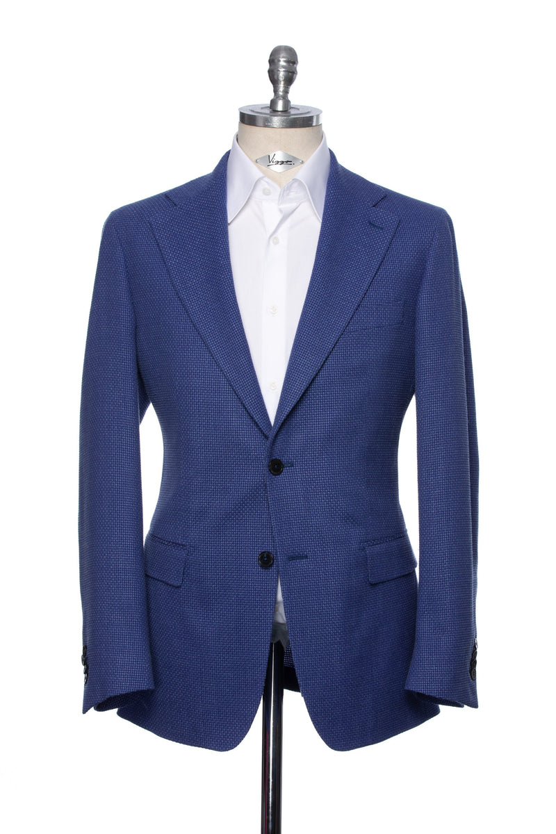Blue thin textured casual jacket and lapel cut
