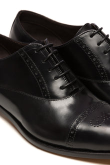 Brogue Oxford black shoes