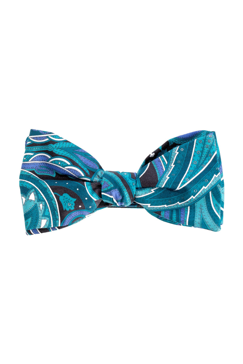 Blue bow tie with abstract model